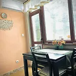 Appartement The Guest House-amazing View, Location, Entire House *